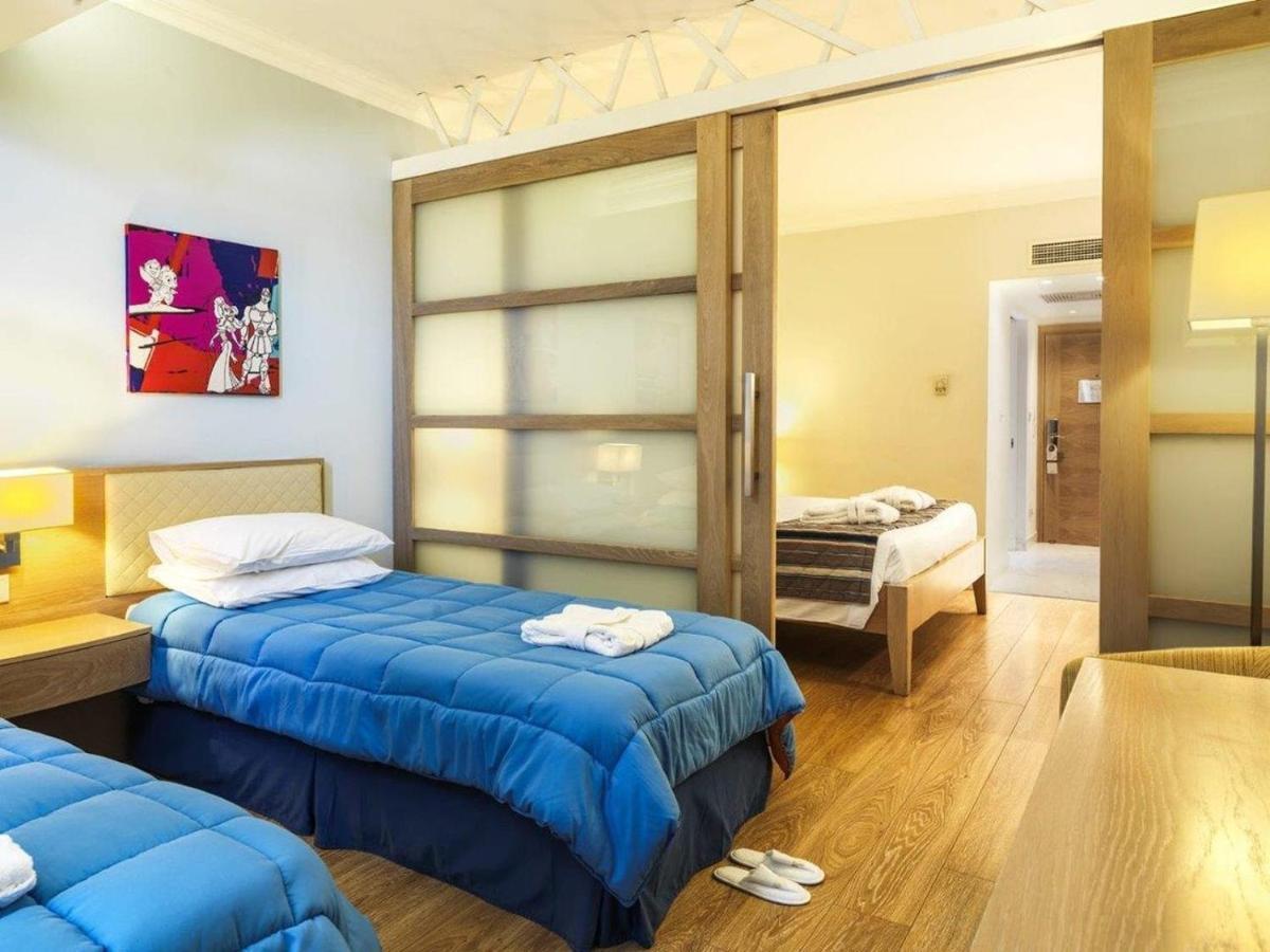 Olympic Lagoon Resort Ayia Napa Exterior foto